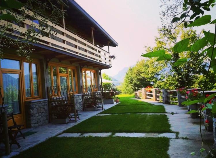 Agriturismo La Selvaggia Mandello del Lario Exterior photo